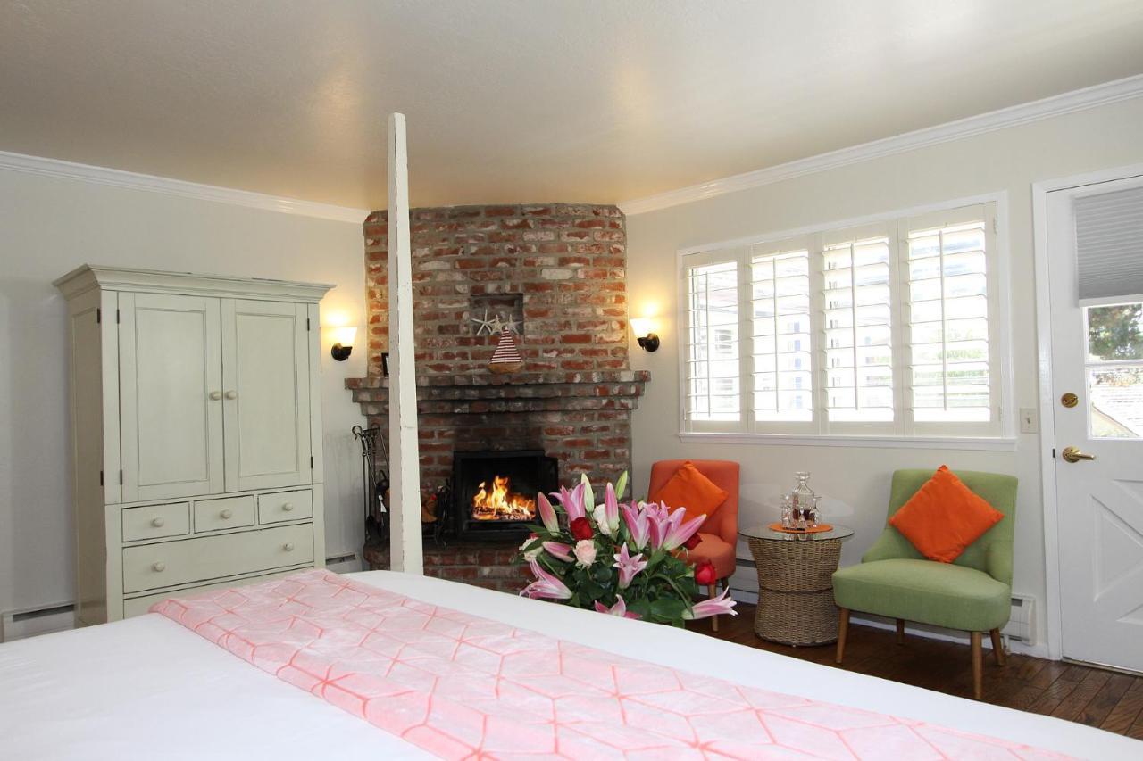 Lamp Lighter Inn&Sunset Suites Carmel-by-the-Sea Exterior foto
